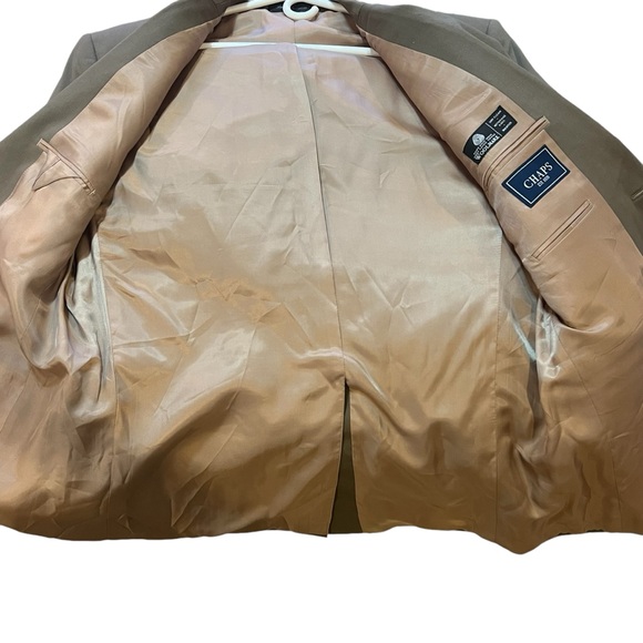 CHAPS suit coat sports jacket taupe color wool large. Beautiful lining - Picture 4 of 8